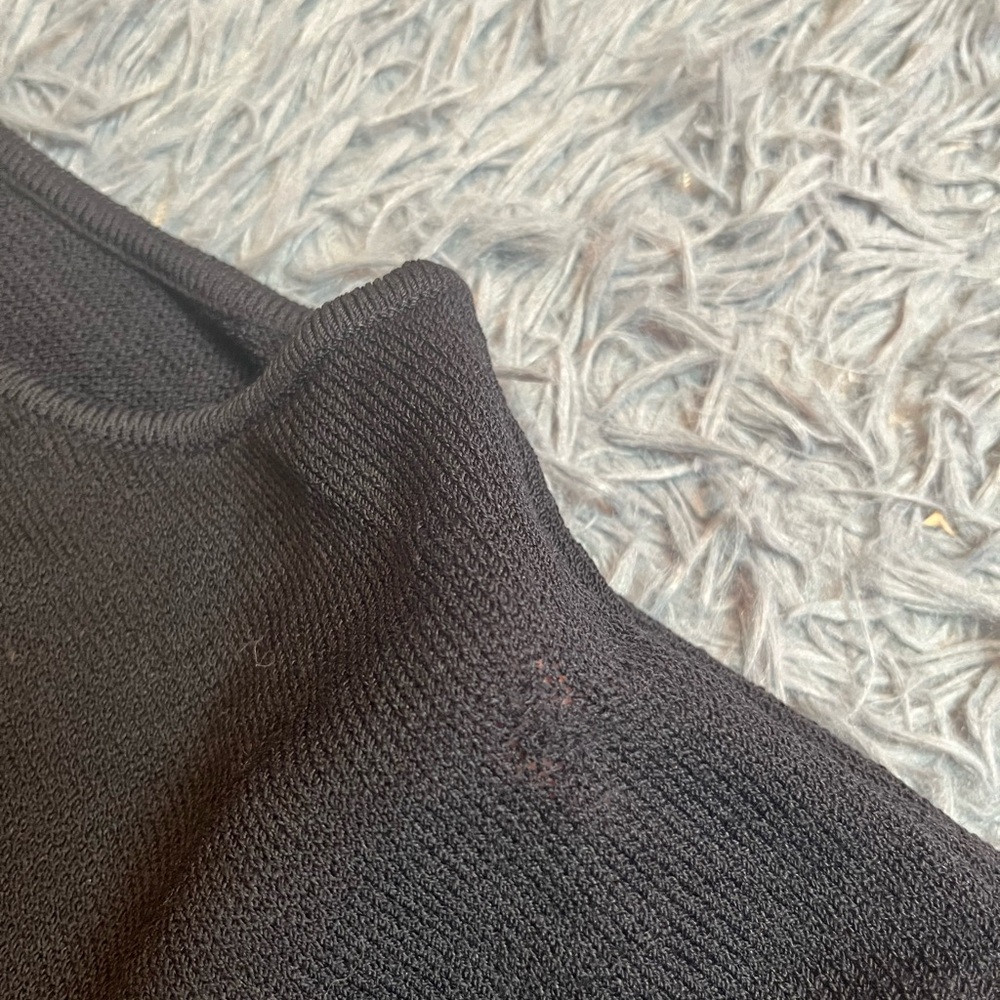 St. John Collection Black Wool Shell Top Size Xl - image 5